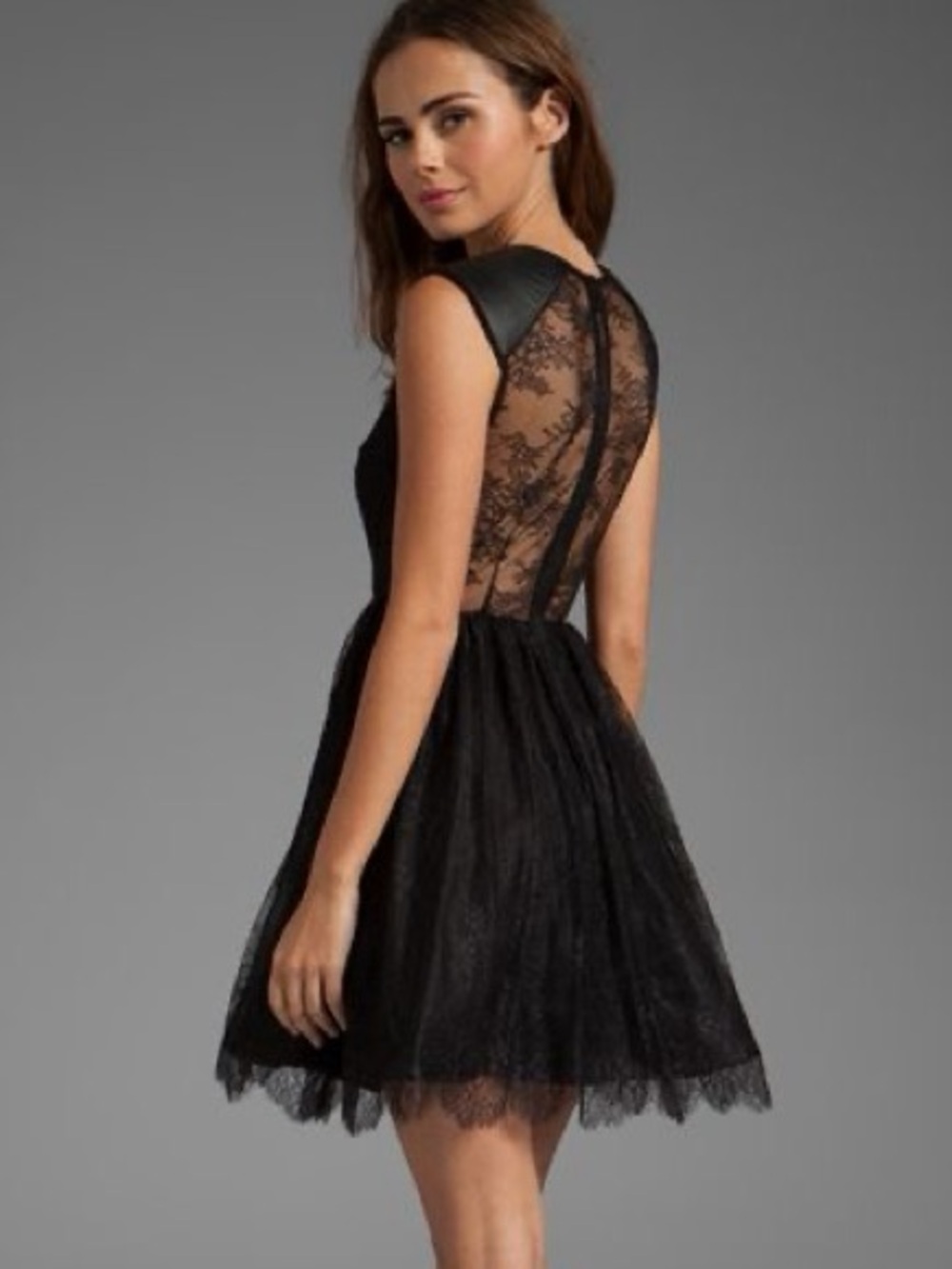 ALICE + OLIVIA Black Lace Leather Detail Dress size 8. Excellent condition